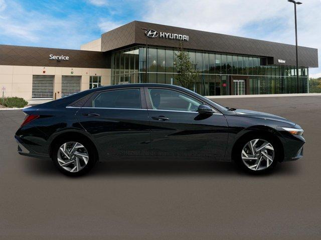 new 2025 Hyundai Elantra car, priced at $25,684