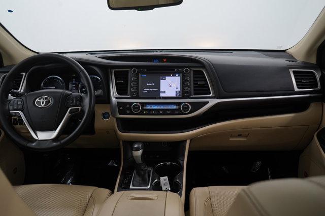 used 2015 Toyota Highlander Hybrid car, priced at $19,799