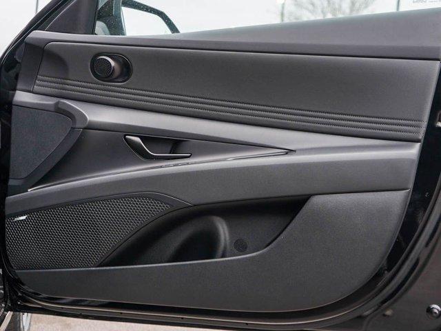 new 2025 Hyundai ELANTRA HEV car, priced at $27,100