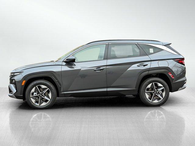 new 2026 Hyundai TUCSON Hybrid car, priced at $32,520