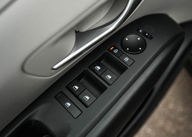 new 2026 Hyundai TUCSON Hybrid car, priced at $32,319