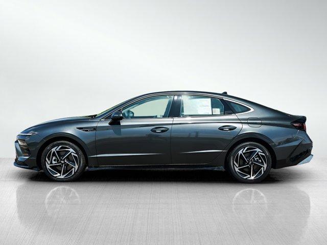 new 2024 Hyundai Sonata car, priced at $29,699