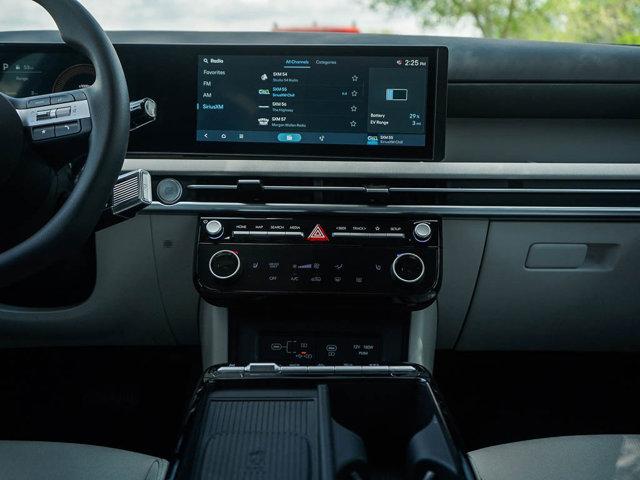 new 2025 Hyundai TUCSON Plug-In Hybrid car, priced at $40,750