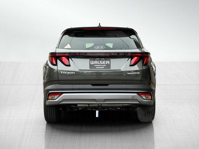 new 2026 Hyundai TUCSON Hybrid car, priced at $32,470