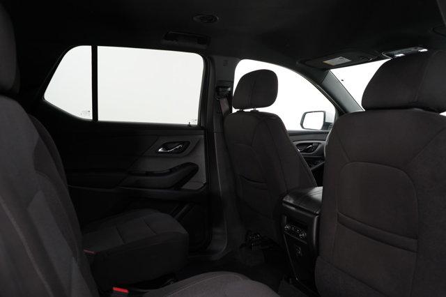 used 2023 Chevrolet Traverse car, priced at $34,998