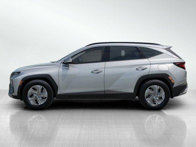 new 2025 Hyundai Tucson Hybrid car, priced at $34,390