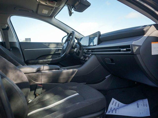 new 2025 Hyundai Sonata Hybrid car, priced at $30,928