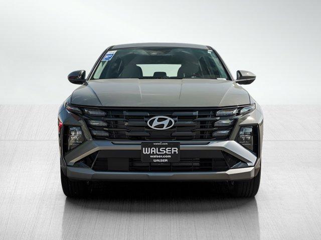 new 2026 Hyundai Tucson car, priced at $29,466