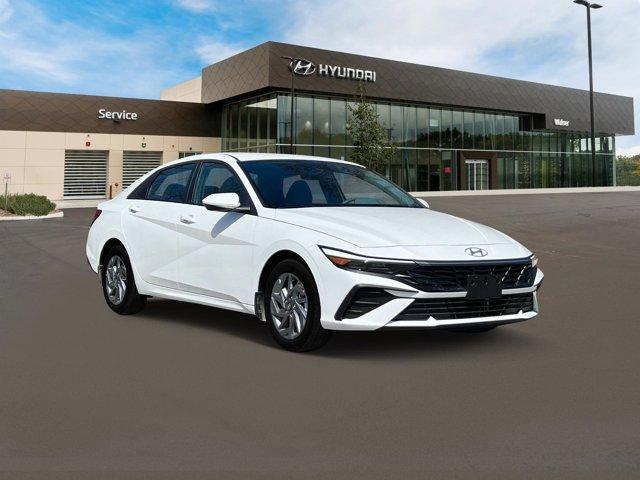 new 2025 Hyundai Elantra HEV car, priced at $27,549