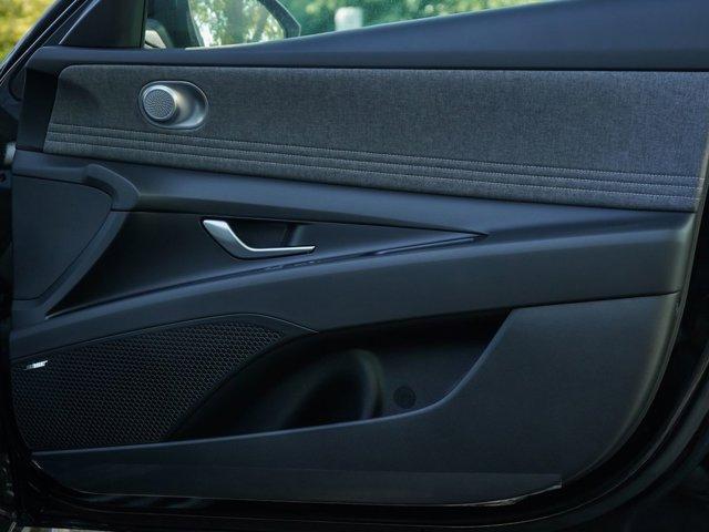 new 2025 Hyundai Elantra car, priced at $27,800