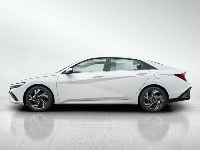 new 2025 Hyundai Elantra car, priced at $27,800