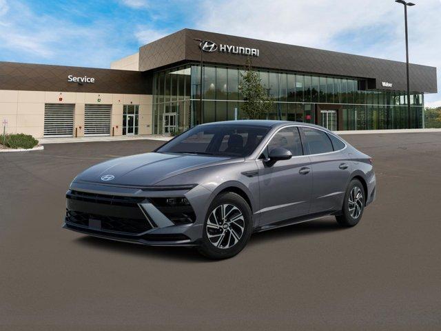 new 2026 Hyundai Sonata Hybrid car, priced at $30,850