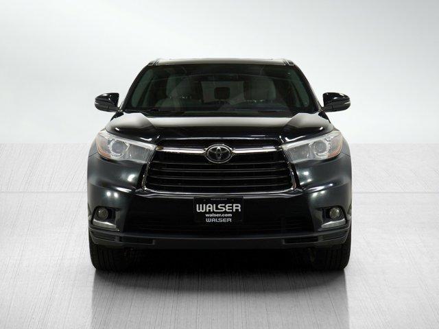used 2016 Toyota Highlander car, priced at $14,599