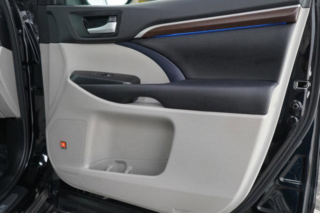 used 2016 Toyota Highlander car, priced at $14,599