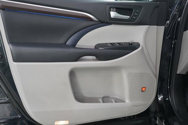 used 2016 Toyota Highlander car, priced at $14,599