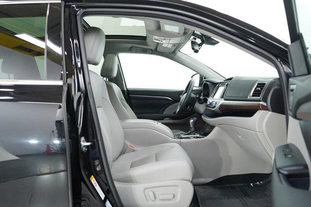 used 2016 Toyota Highlander car, priced at $14,599