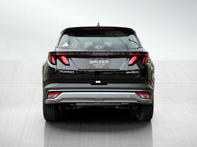 new 2026 Hyundai TUCSON Hybrid car, priced at $32,615