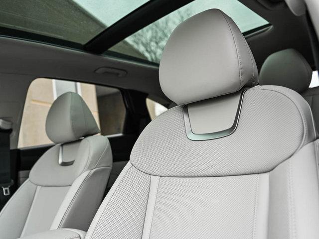 new 2026 Hyundai TUCSON Hybrid car, priced at $40,689