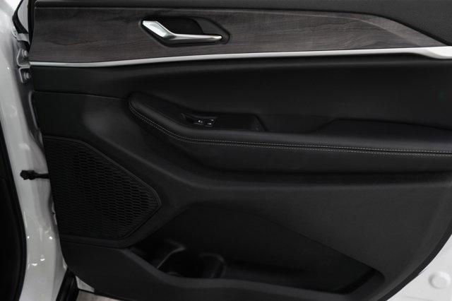 used 2024 Jeep Grand Cherokee L car, priced at $32,498