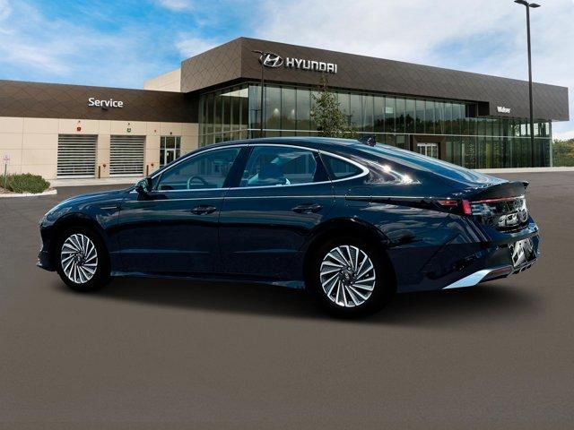 new 2025 Hyundai Sonata Hybrid car, priced at $32,640