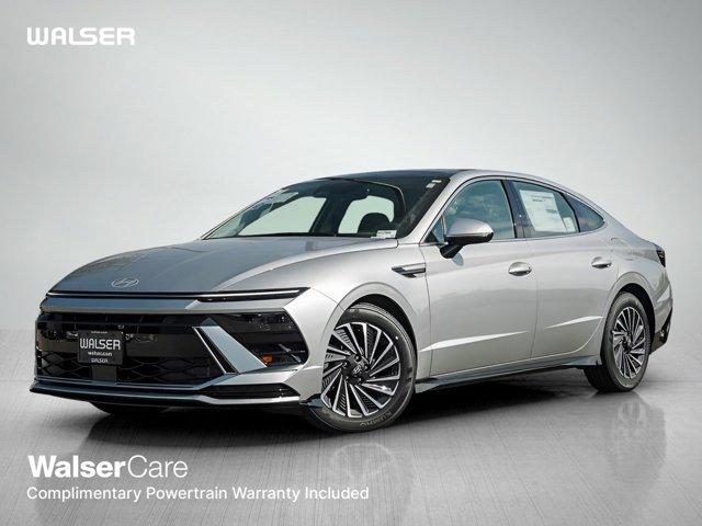 new 2026 Hyundai Sonata Hybrid car, priced at $32,744