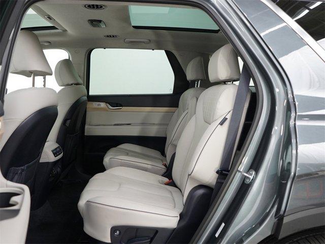 used 2025 Hyundai Palisade car, priced at $48,998