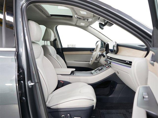 used 2025 Hyundai Palisade car, priced at $48,998