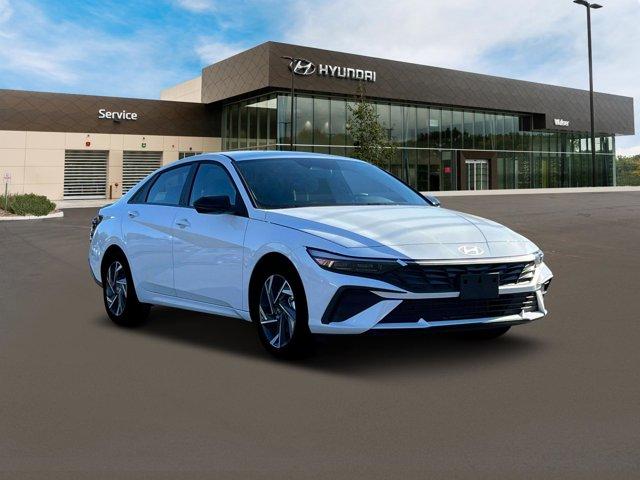 new 2025 Hyundai Elantra car