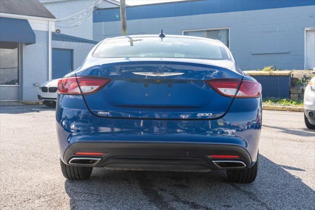 used 2015 Chrysler 200 car, priced at $10,999