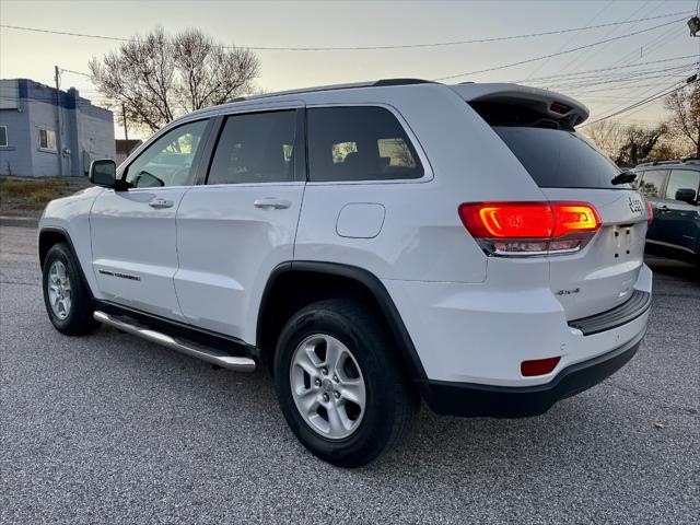 used 2017 Jeep Grand Cherokee car, priced at $17,999