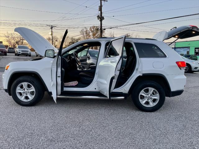 used 2017 Jeep Grand Cherokee car, priced at $17,999