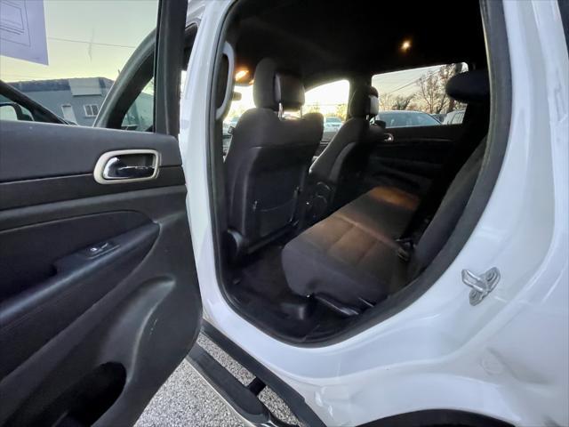 used 2017 Jeep Grand Cherokee car, priced at $17,999