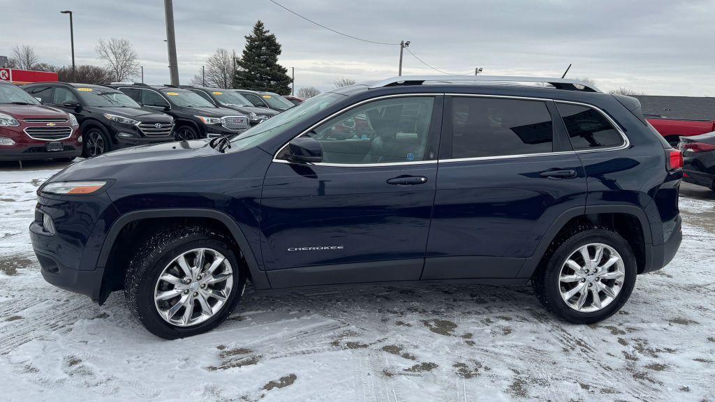 used 2015 Jeep Cherokee car, priced at $7,995