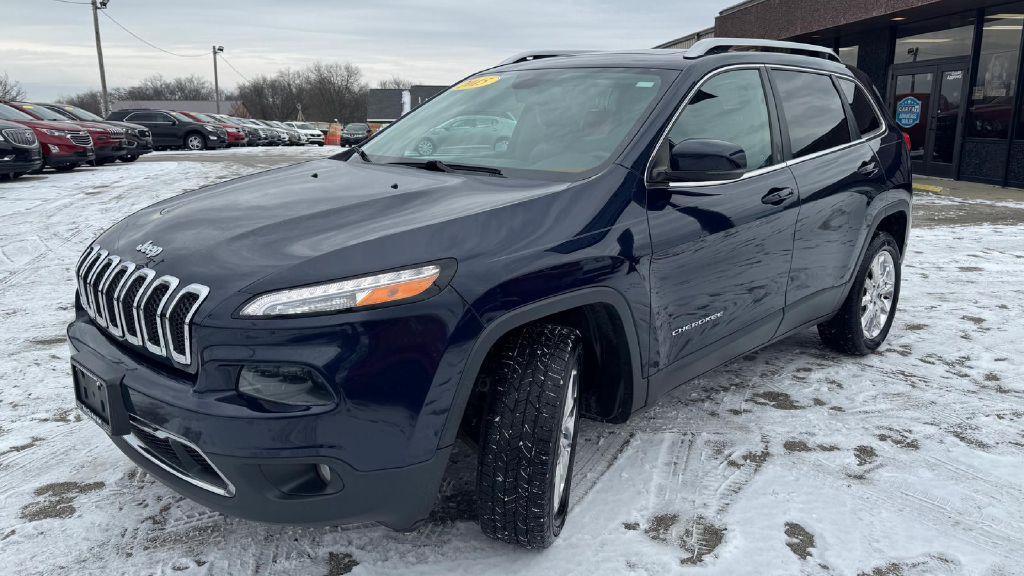 used 2015 Jeep Cherokee car, priced at $7,995