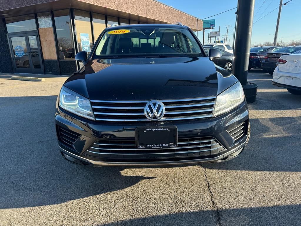 used 2016 Volkswagen Touareg car, priced at $14,995