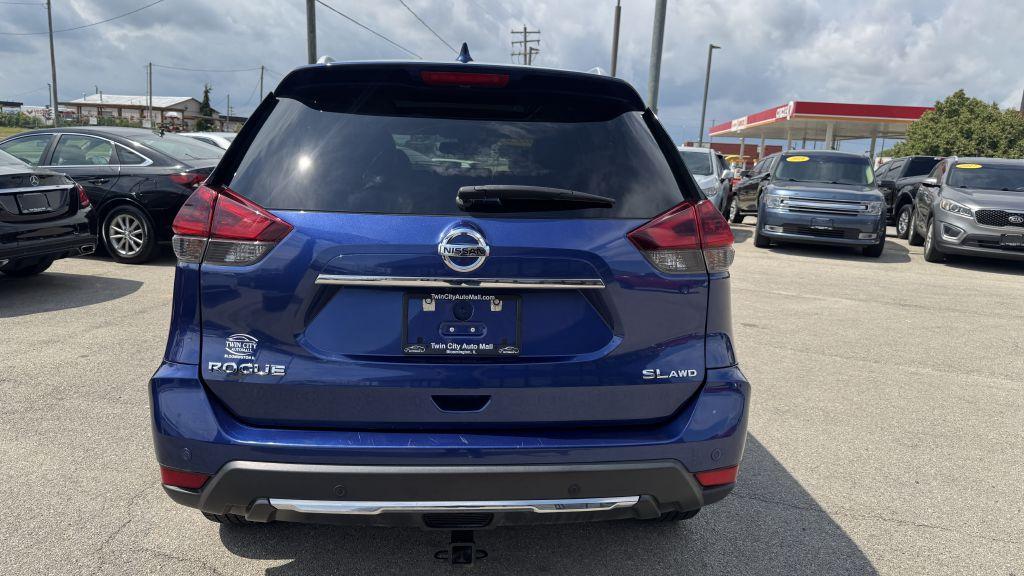 used 2019 Nissan Rogue car, priced at $12,495