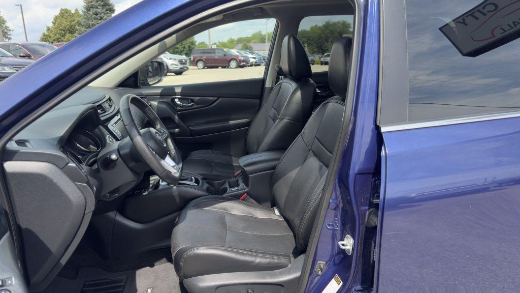 used 2019 Nissan Rogue car, priced at $12,495