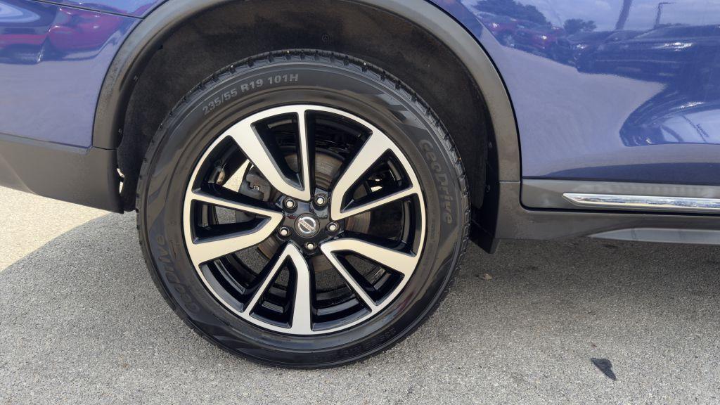 used 2019 Nissan Rogue car, priced at $12,495