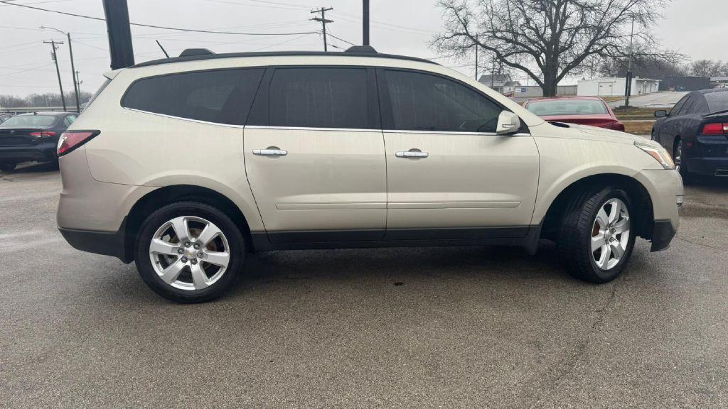 used 2016 Chevrolet Traverse car, priced at $10,995