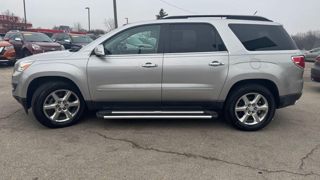 used 2008 Saturn Outlook car, priced at $8,995