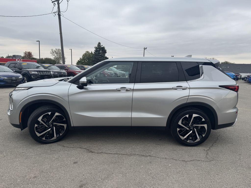 used 2022 Mitsubishi Outlander car, priced at $17,495