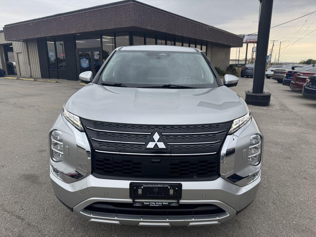 used 2022 Mitsubishi Outlander car, priced at $17,495