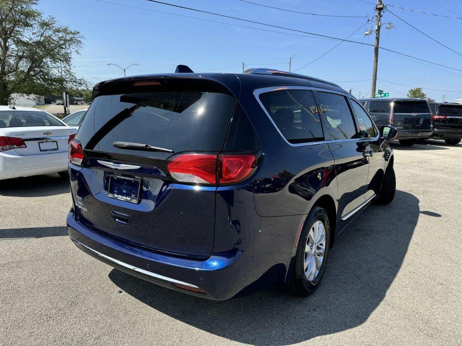 used 2018 Chrysler Pacifica car, priced at $15,395