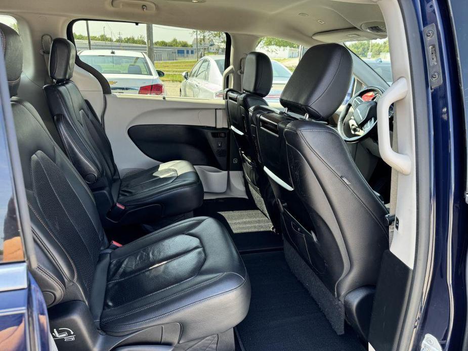 used 2018 Chrysler Pacifica car, priced at $15,395