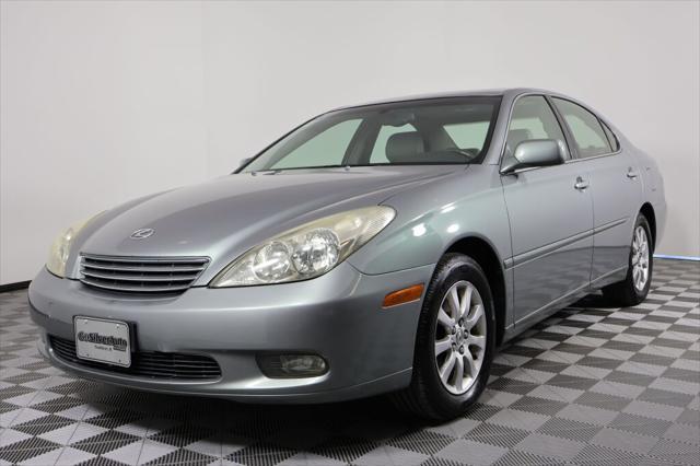 used 2004 Lexus ES 330 car, priced at $6,995