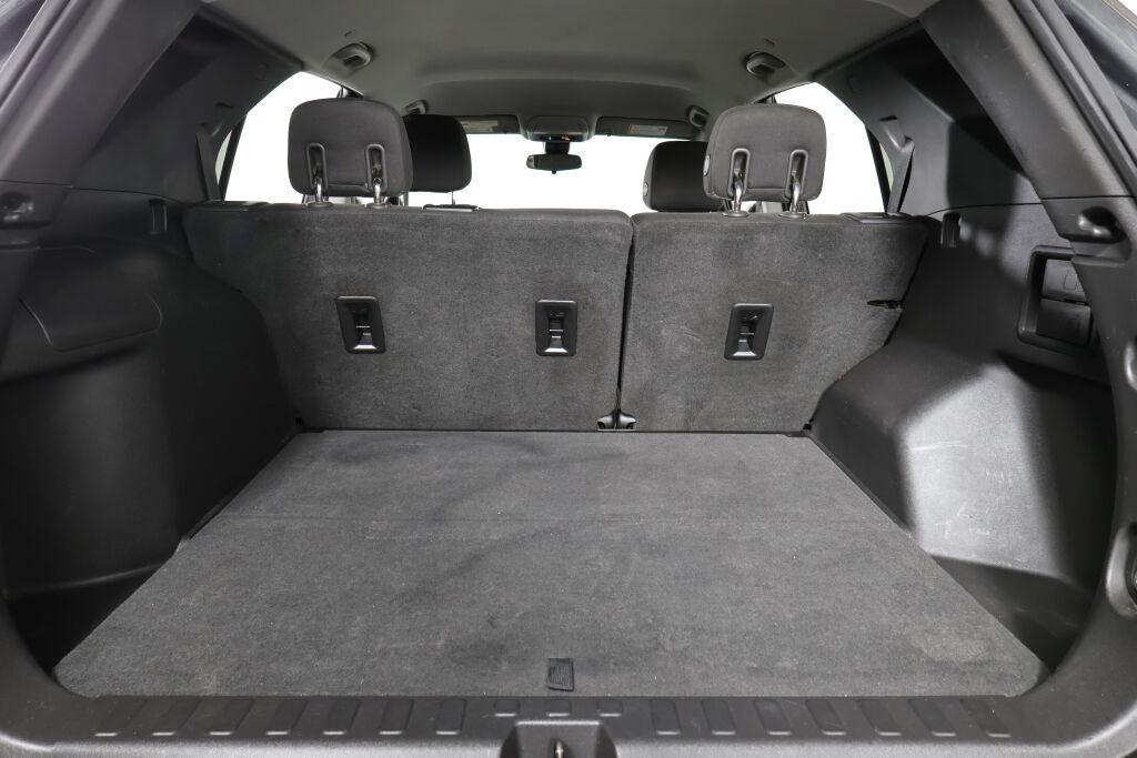 used 2020 Chevrolet Equinox car, priced at $13,793