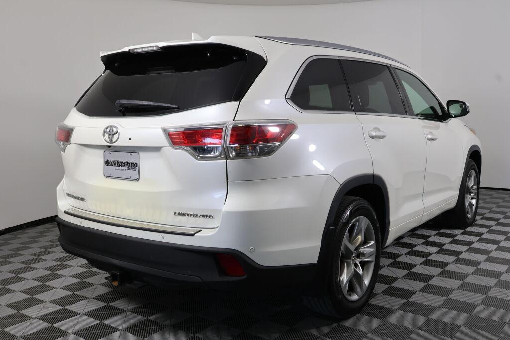 used 2015 Toyota Highlander car, priced at $15,291