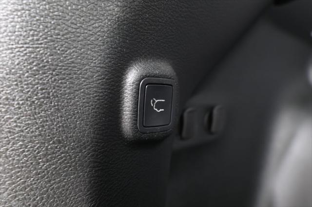 used 2019 Jeep Cherokee car, priced at $16,995