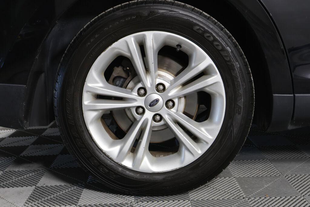 used 2017 Ford Taurus car, priced at $7,894