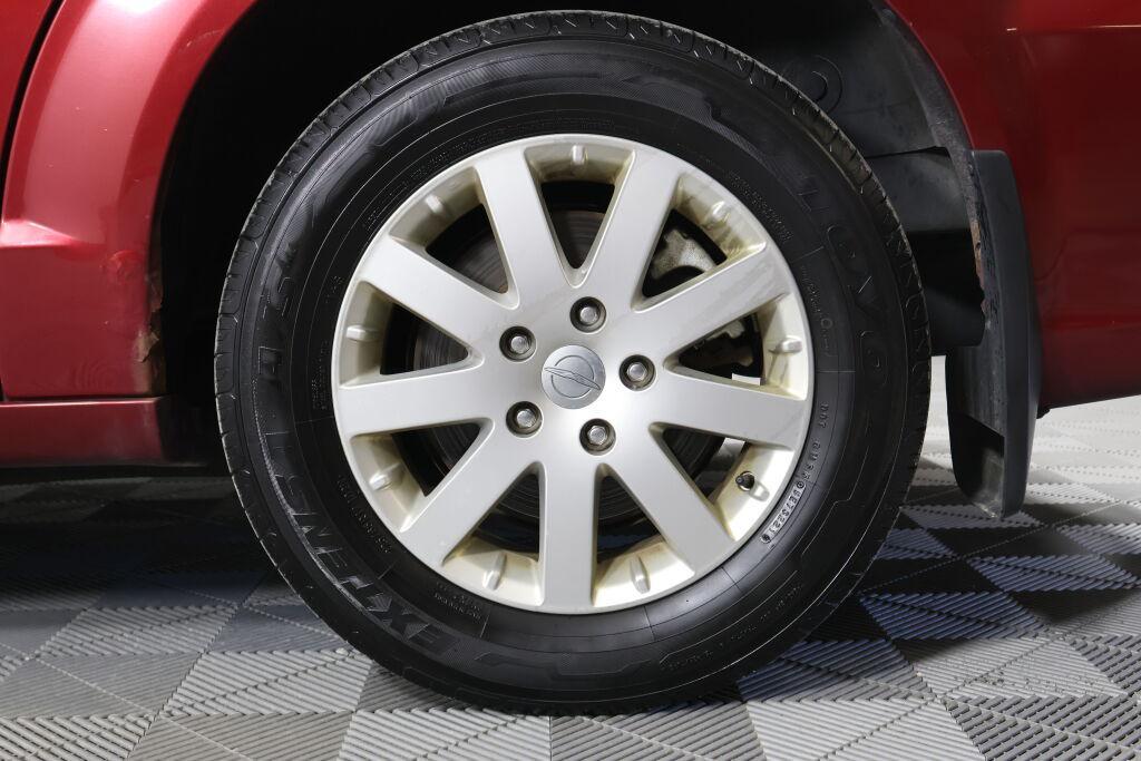 used 2014 Chrysler Town & Country car, priced at $6,994